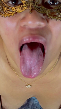 Lexxi Loves Draining Stepdaddy’s Balls for a Tasty Snack!