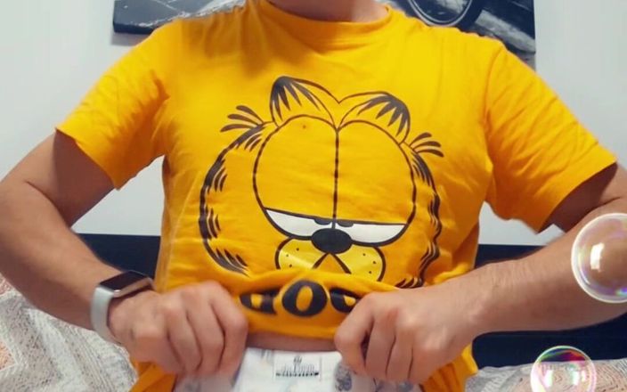 The college boy: Student obraznic face un videoclip cu spermă pentru tatăl său