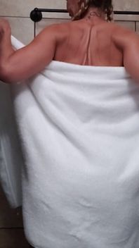 Busty MILF