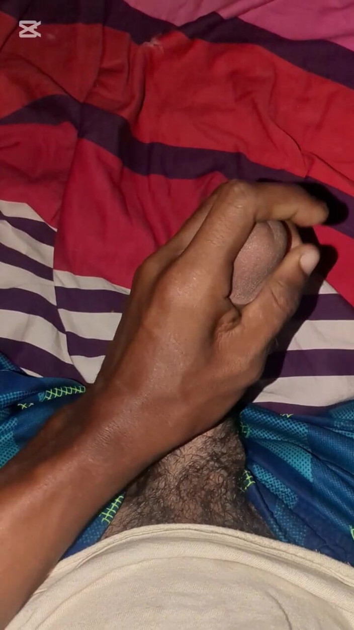 BengaliTiger111: Bengalischer tiger raw solo-masturbation - brauche weibliche partnerin