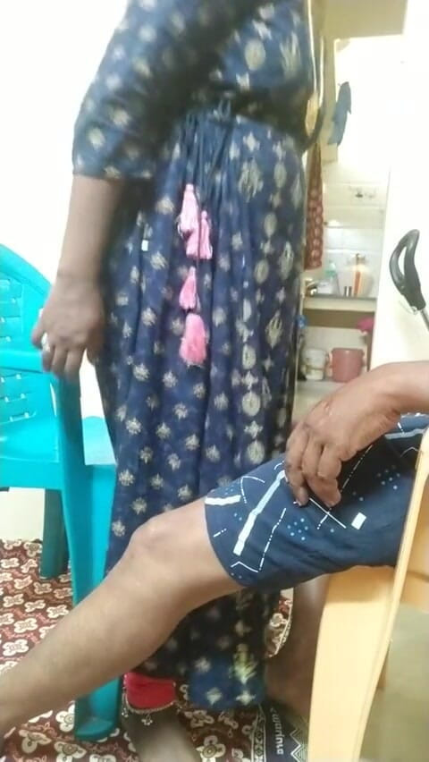 Saranya: インドの妻浮気隣人の男の子とオーディオ