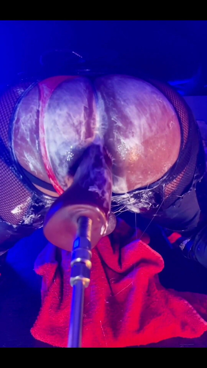 DipsoDeep: Cómo hacer un culo descuidado - entrenamiento anal