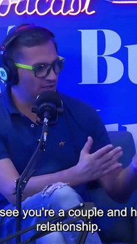 Seksi avukat Aishadanveer juan bustos podcast'inde mahkumla sikişiyor