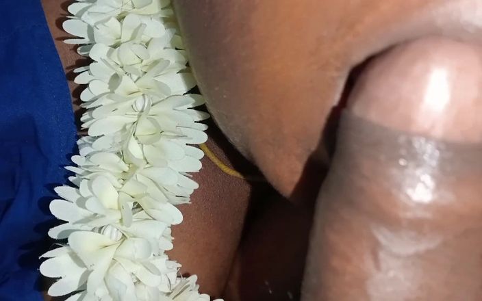 Veni hot: Ehefrau bereitet penis des teen-freundes für sex mit erotischem gespräch...