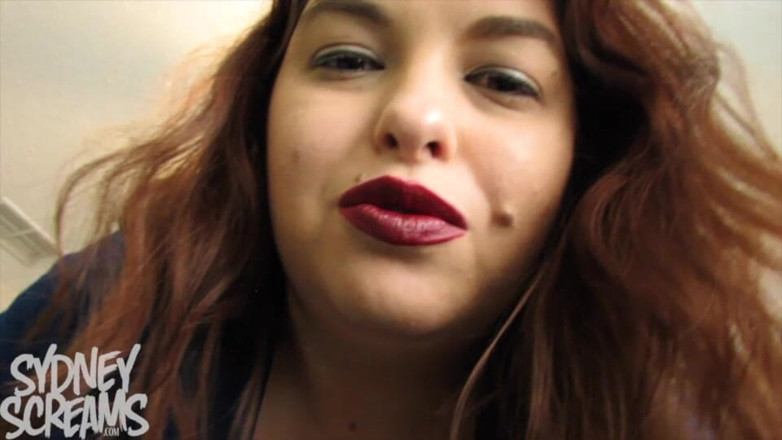 Sydney screams fetish: Face Sitting Lipstick Storm - Sd