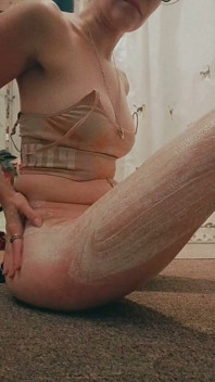 Look at This Ho