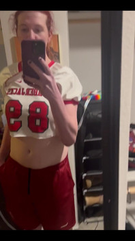 I Converted My Old Pop Warner Jersey Into a Cute Crop Top