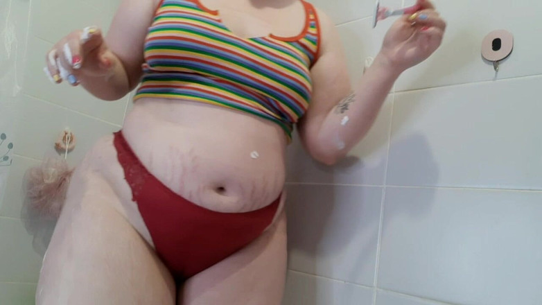 AssGives: Rasage dans la salle de bain