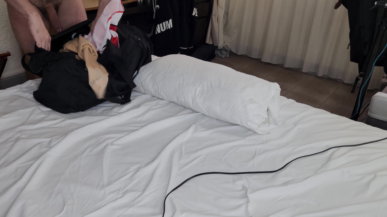 Nylon Xtreme: 250 POV Nora Fox Frey Zentai