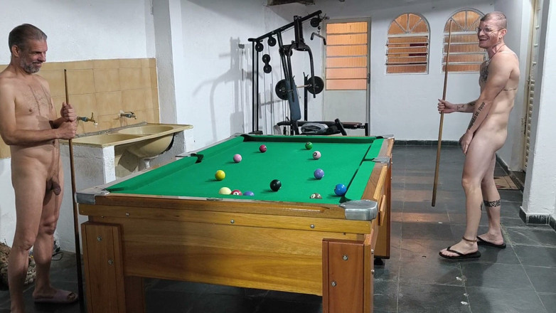 carmonaoficial: The Carmonas Playing Naked Billiards with That Hot Pinch