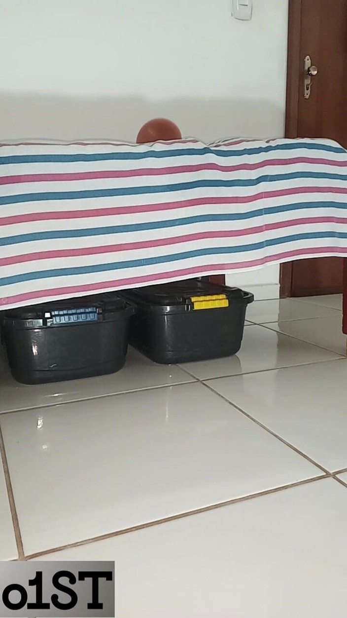 O1ST: Meu Cú Pingando Sua Porra