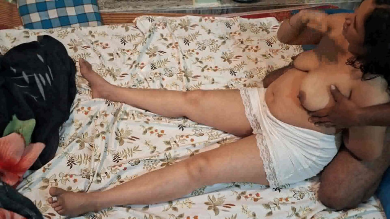Sexy sindu: Primera noche de pareja real solo en la habitación