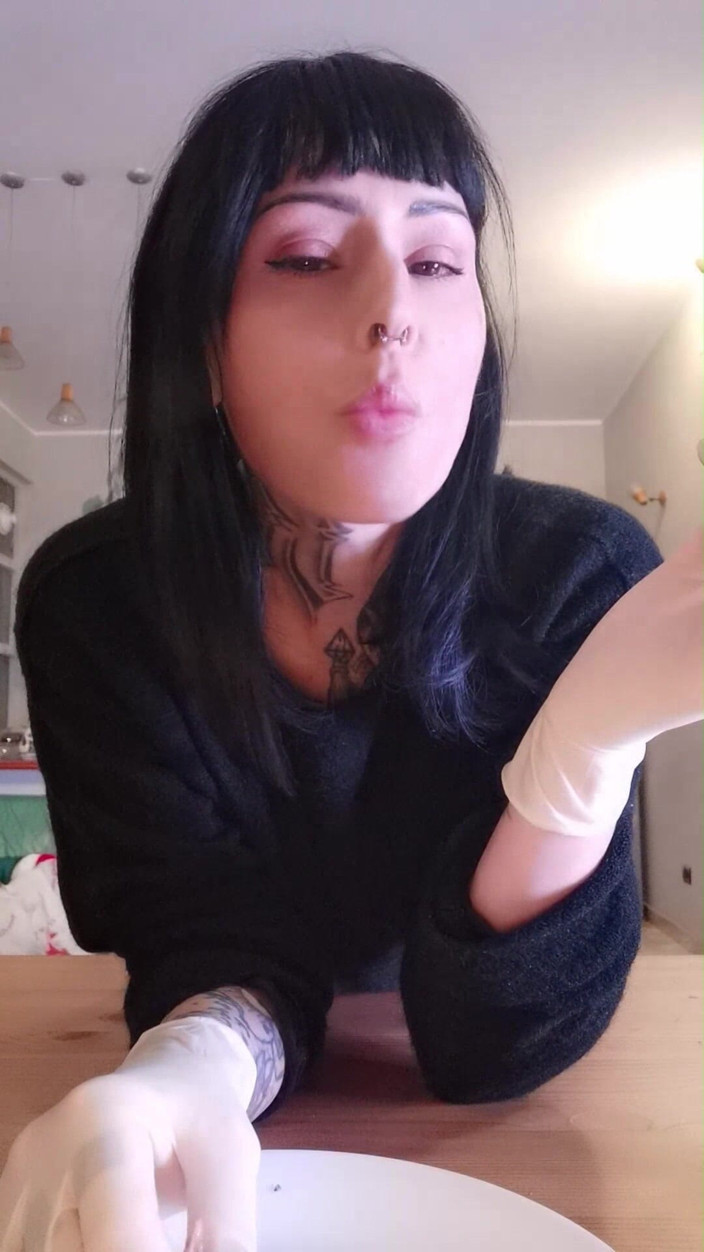 Your italian goddess: J’ai faim maintenant en mangeant des gants blancs de saumon,...