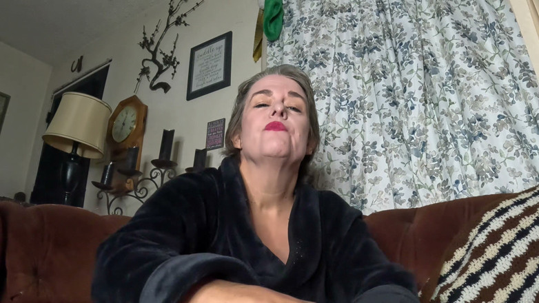 Homesteadmama: Sfw Smoking Compilation