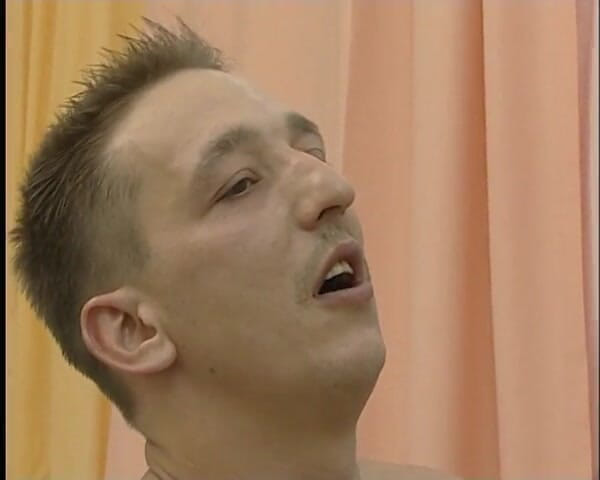 YOUR FIRST PORN: Thomas i Susi pieprzą bardzo krzaczastą cipkę