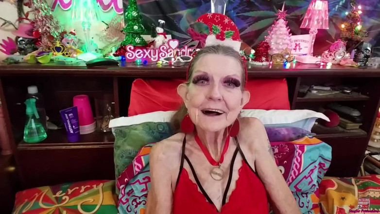 Sexy Sandra N Sir Christopher: Kerstmis 2025 anaal gapend en geneukt