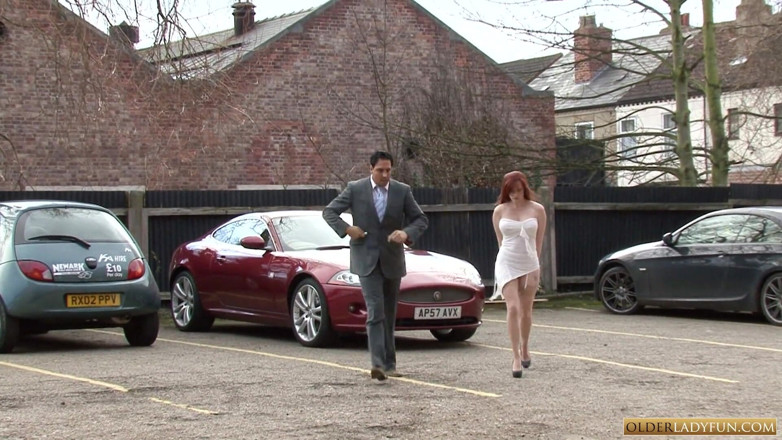Older Lady Fun: Lucky Guy Gets a Date with Busty British MILF Holly...