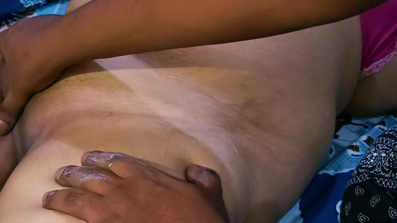 Catchybusty: デジぽっちゃりしたバビジは別のテクニックで前戯をしたい