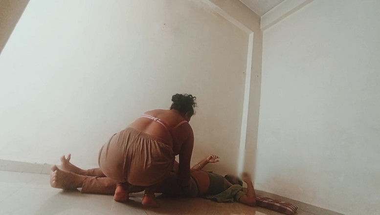 Harder299: Pieprzony Desi Village Bhabhi Po długim czasie. Indyjski gorący mamuśki