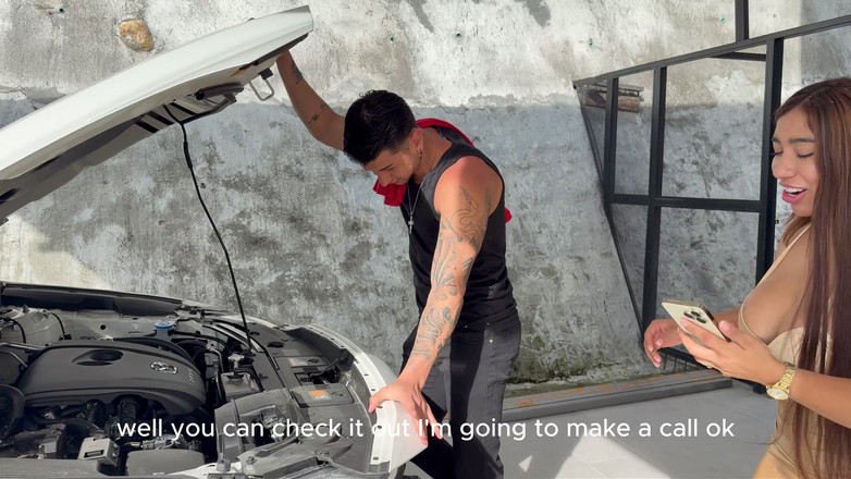 Zack whiter: 거대한 자지에 젖은 보지를 따먹고 정액을 구걸하는 거유의 핫한 갈색 머리