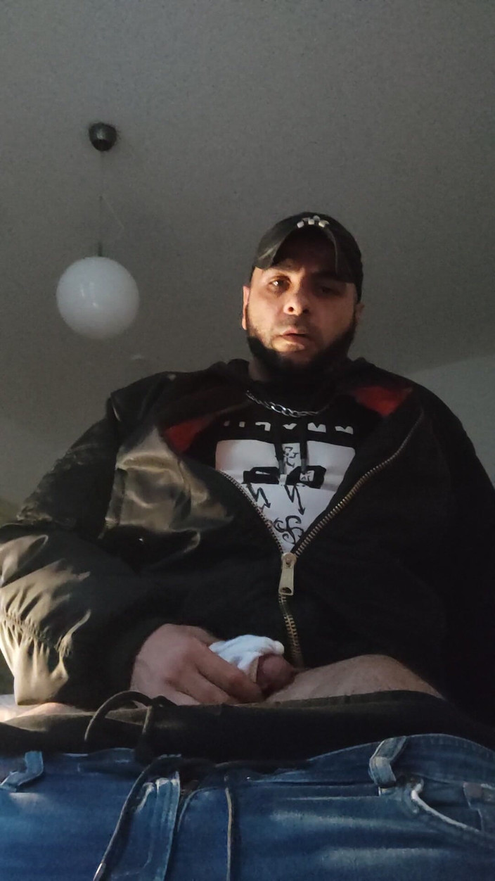 SmokedAlloy2: DirTyJunkBro und seine dreckige Unterwäsche