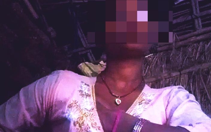 RJ NISHA: Une tatie desi mallu en pink frock se fait masser...