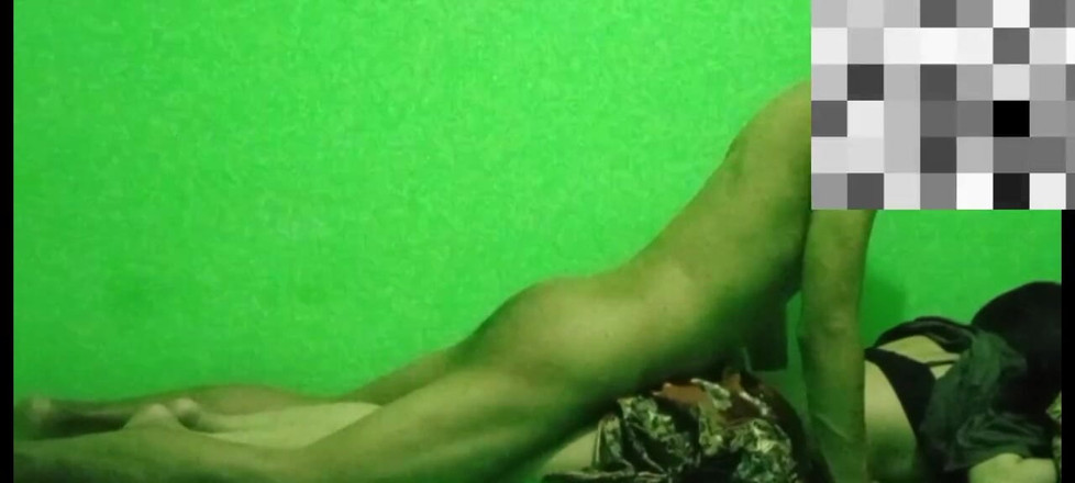 Famly sex: A buceta estreita da meia-irmã que sempre me faz querer...