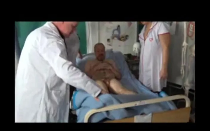 Uk Joolz: Nurse Joolz, and T girl Rachael attend to the lovely...