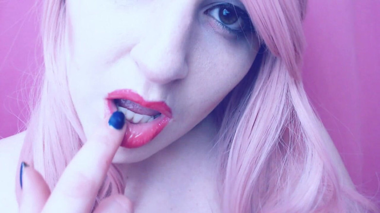 goddessjoules: Pingando no cuspe