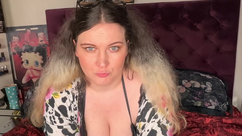 MissFFW: Una fertile bbw arrapata ti implora di allevarla