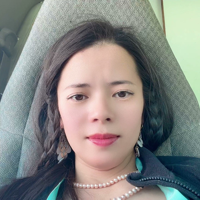 sweethanajapanese: Find a Private Spot for Piss