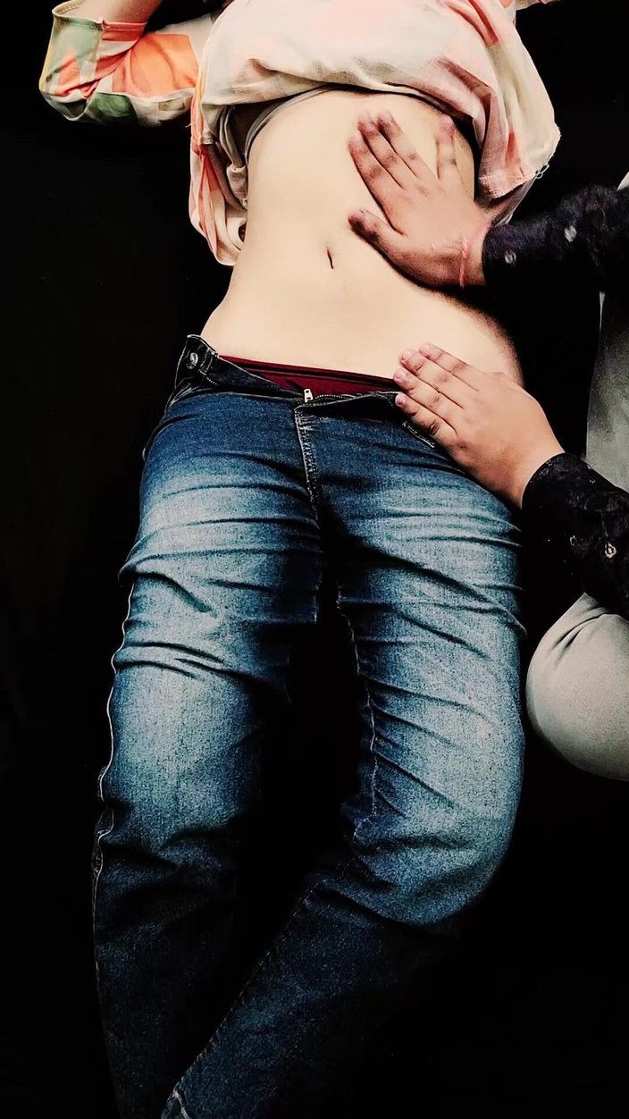 Vicky Thakur: Ateşli riya thakur erkek arkadaşıyla seks yapıyor