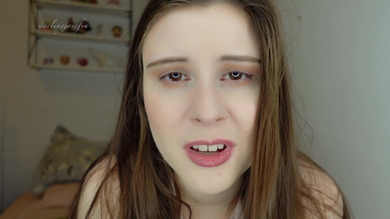 Darling Josefin: Brak makijażu od zachęty