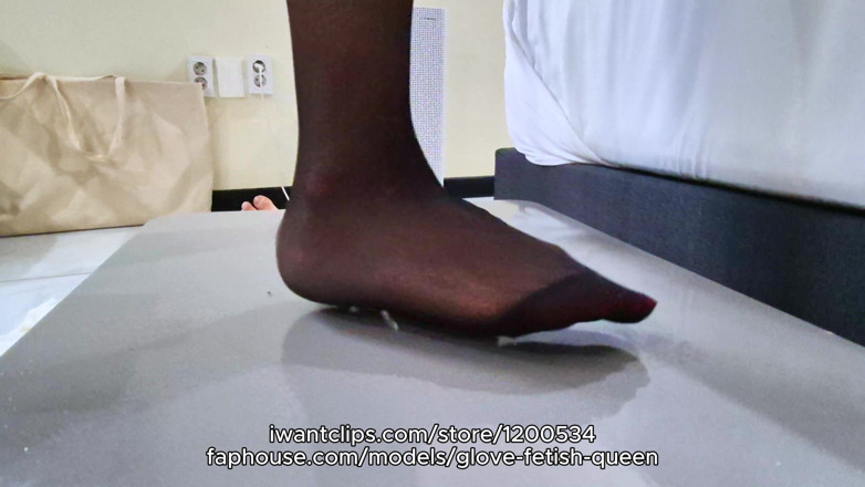 Glove Mistress: Calza punto di vista piede cazzo stuzzica CBT vista da...