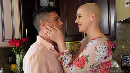 Devils TGirls: Devils T Girls - korra del rio digilir sama pasangan cis