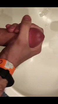 I Haven't Cummed This Hard in a While