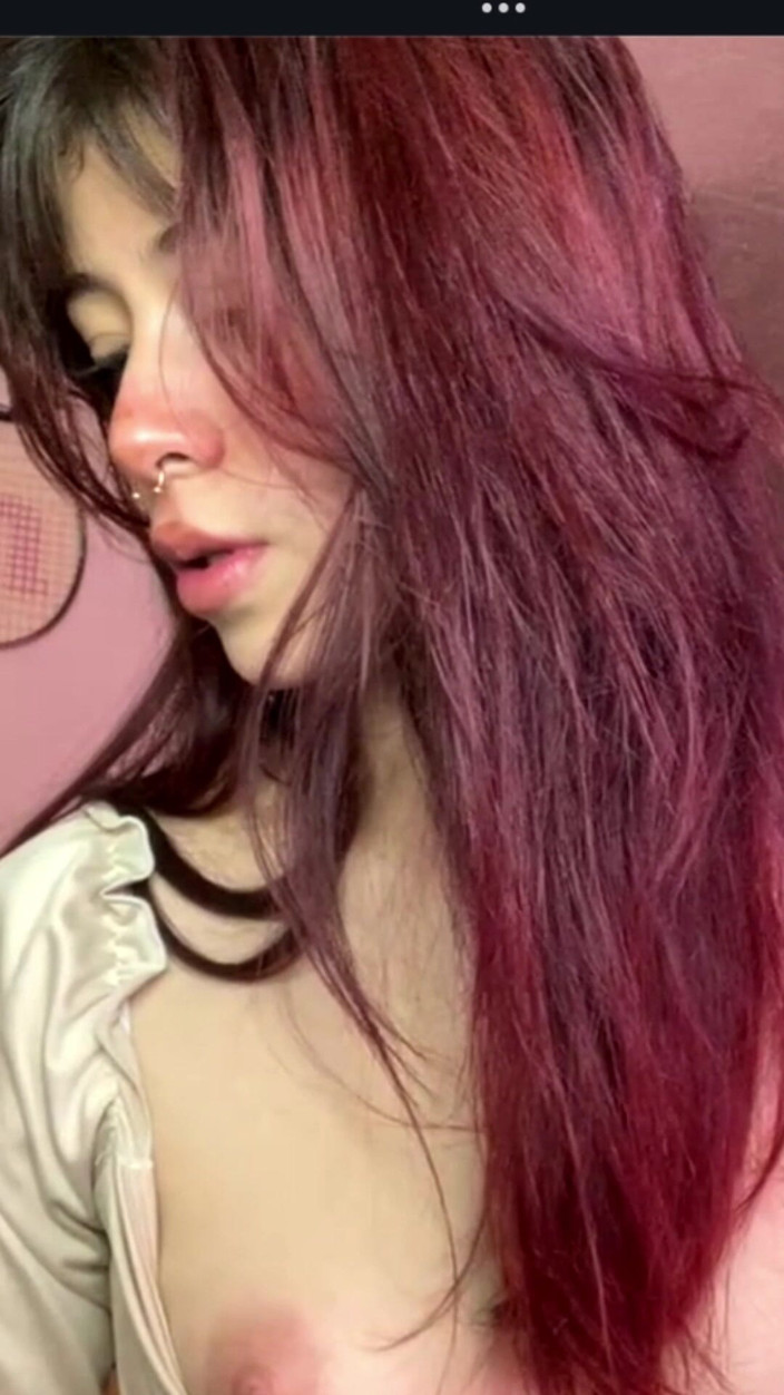 Elisabeth Garban: Red-haired Latina with a Slim Figure Is Mobbed by Her...