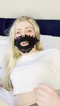 Chuda nastolatka Femboy dostaje jebana po raz pierwszy