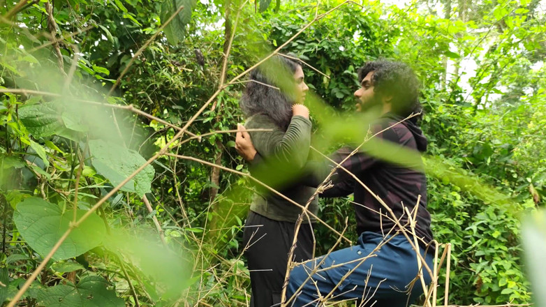 Vaigavarun45: Malayali paar heißer sex im wald, wilder wald im freien...