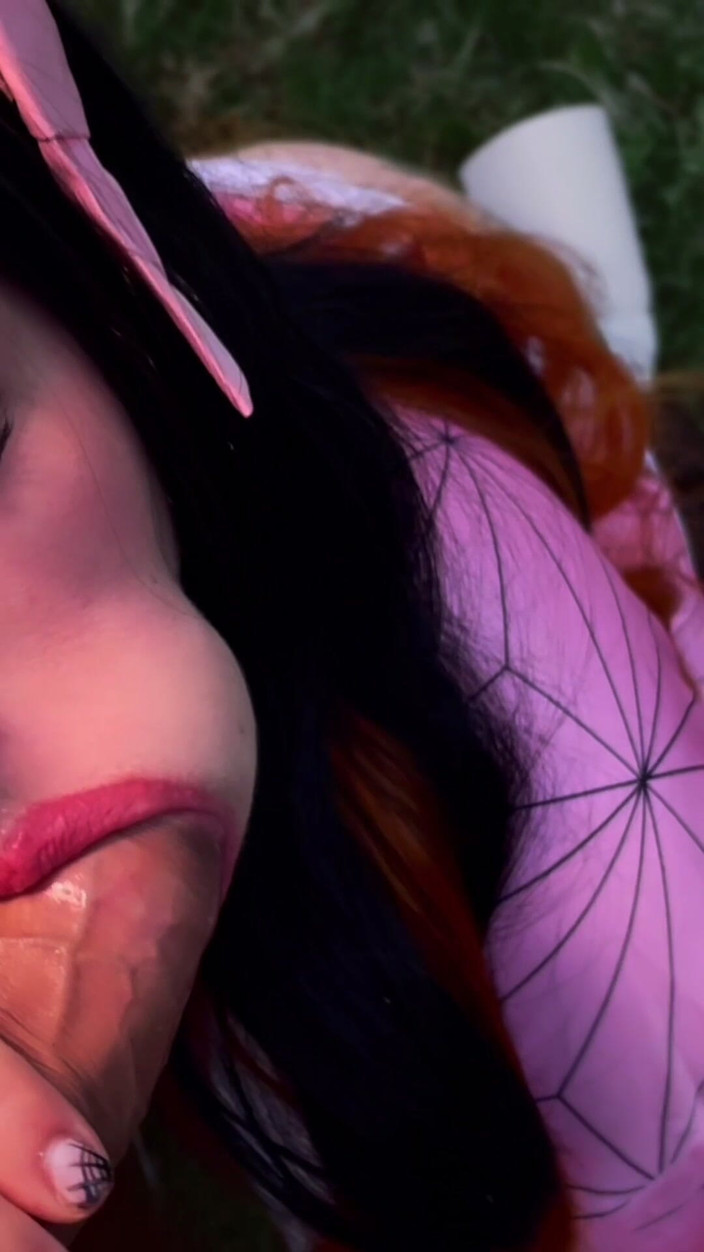 Kate jenn: Peituda cosplay Nezuko (demon Slayer Hentai)