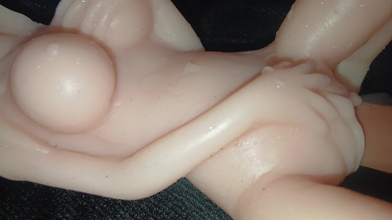 LunaDesire: Squirting Horny Sayang