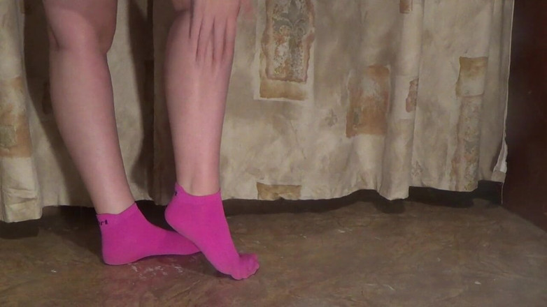 Goddess Misha Goldy: Fétiches des pieds, du muscle du mollet et de la...