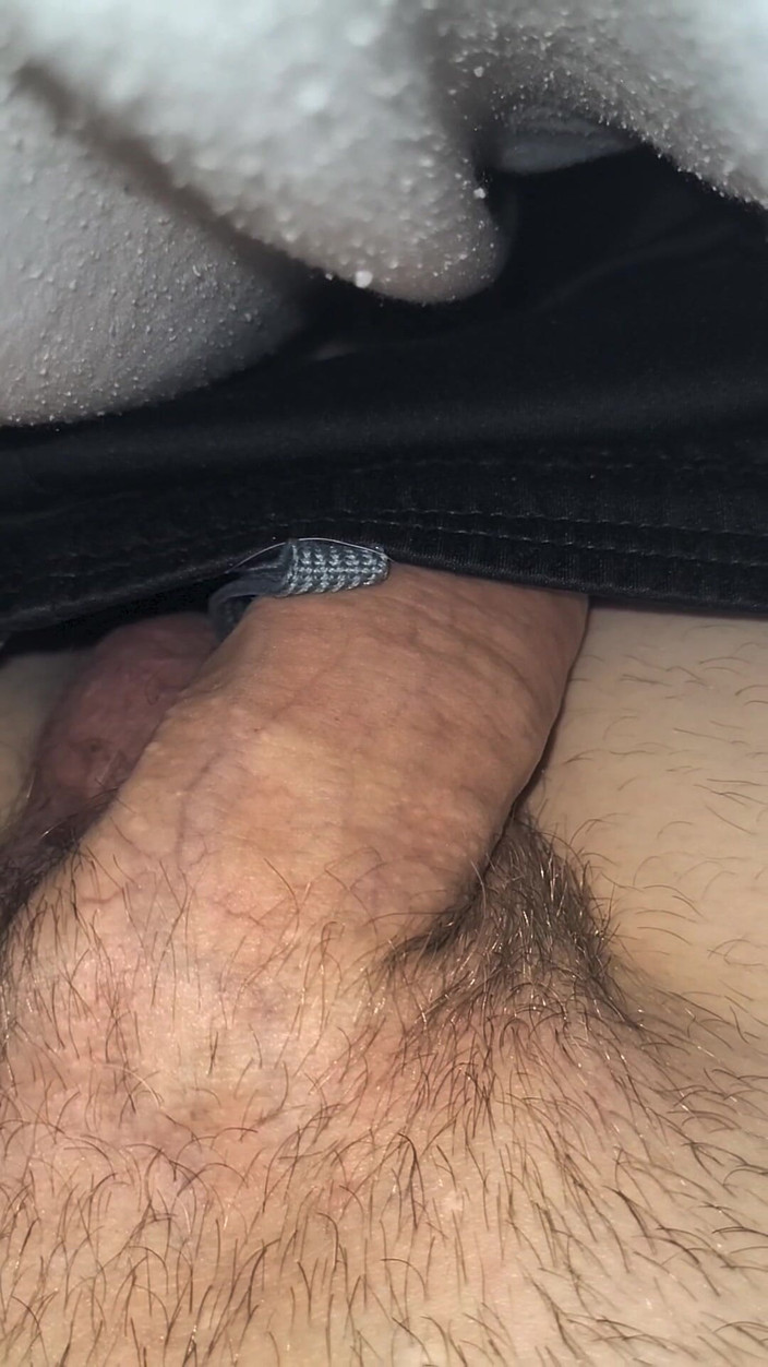 On Cloud 999: Il cazzo della teen viene carico dappertutto