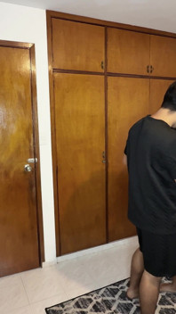 Cậu bé được bí mật đụ mẹ kế của mình