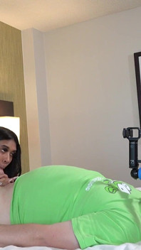 Adorabila Reina Heart fute Tad Pole în La