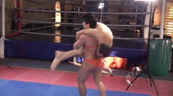 European Lift and Carry Club: Samantha Sunny in wrestling game with her boy