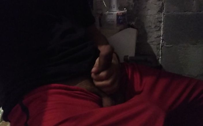 AlexAlejandro13: Chciałem być w toalecie