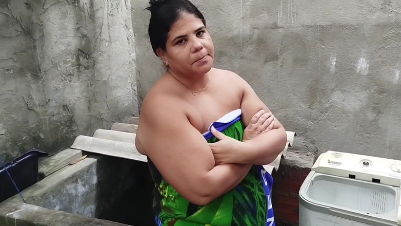 Adribella69: Rogacz mojego męża wezwał sąsiada do naprawy pralki, a on...