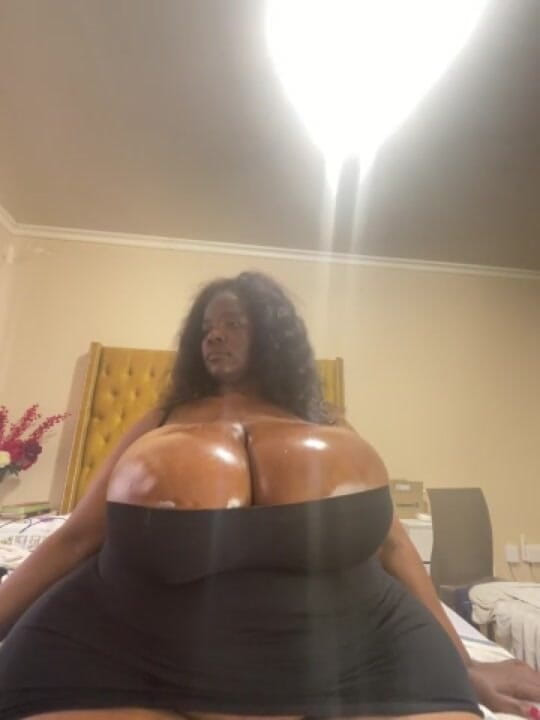Legendary Booty Overdose: Black BBW Titsplay