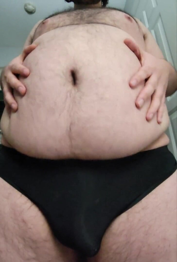 Chunky Belly Boy: Barriga balançando